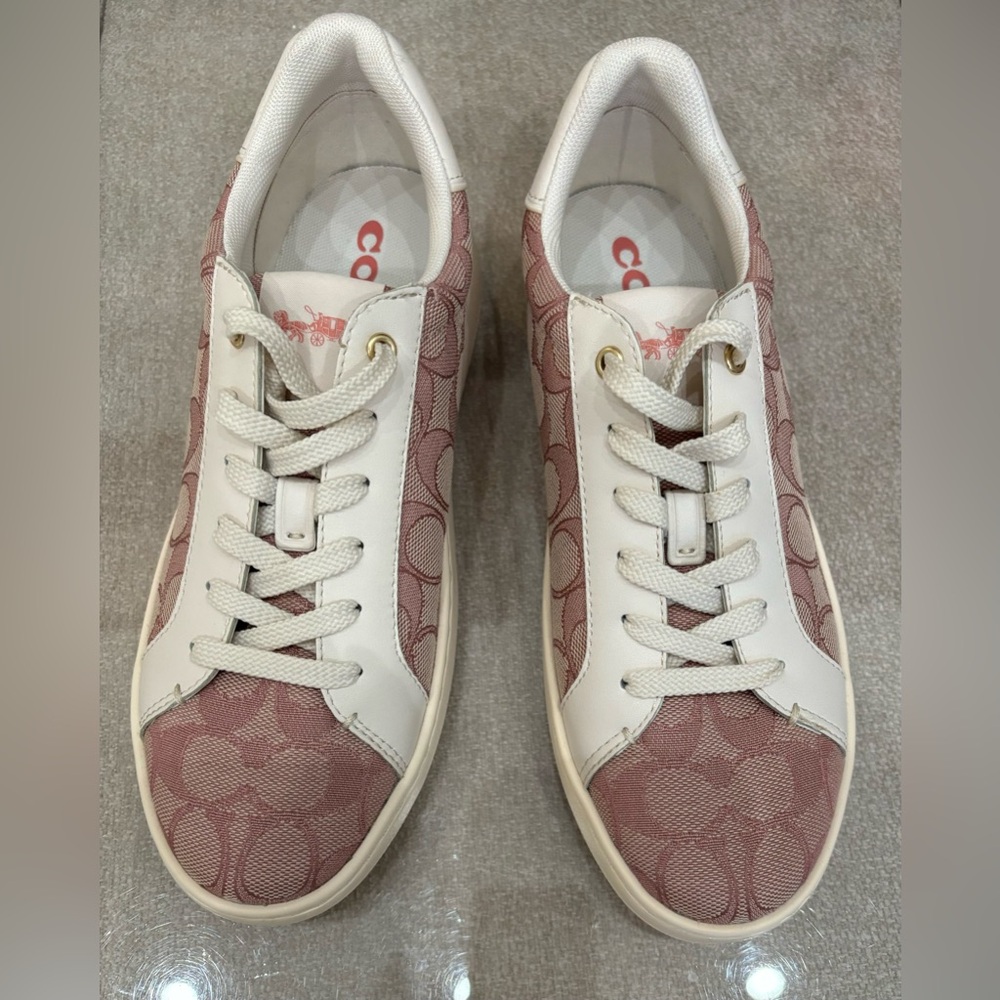 Coach Women's Sneakers in Pink and Cream